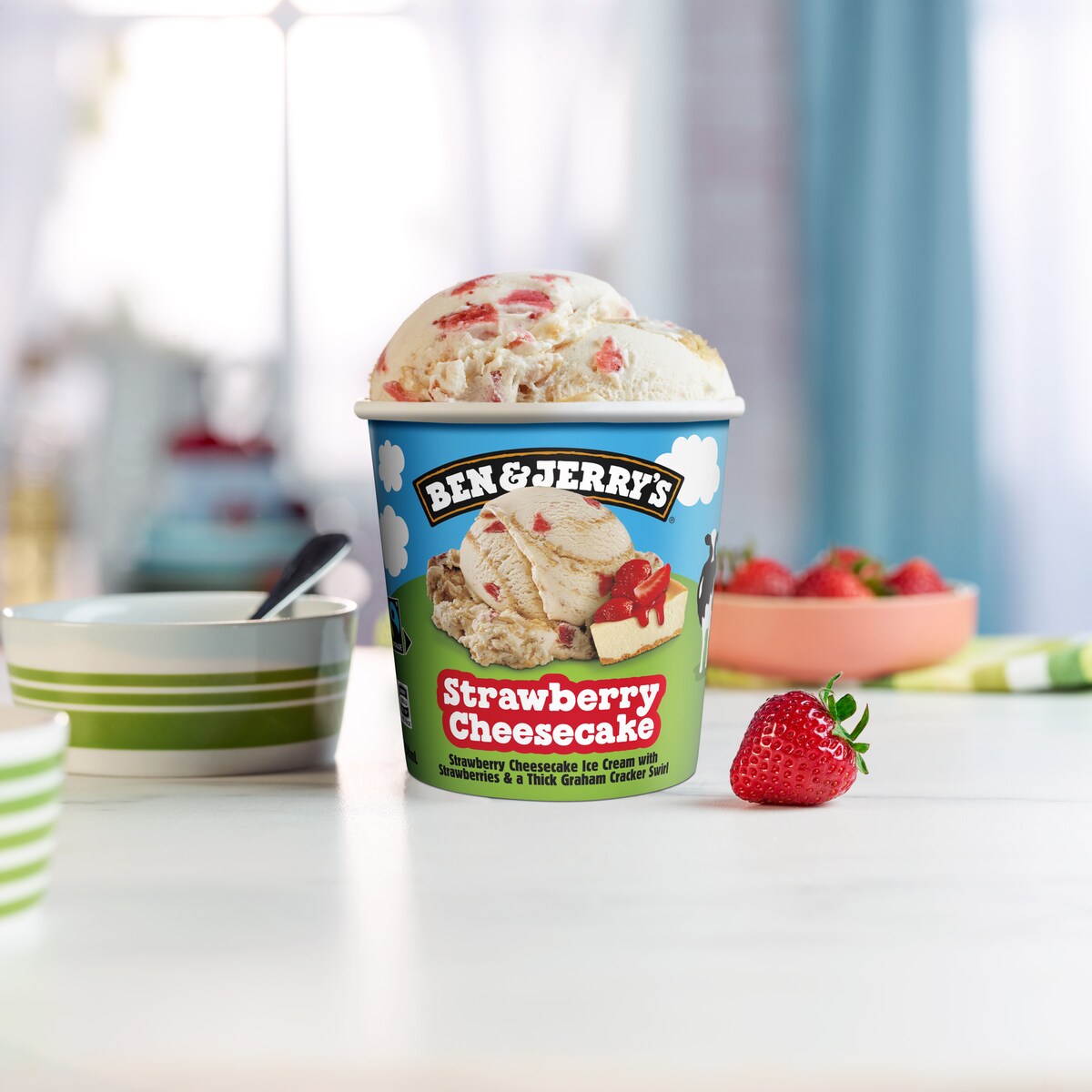 Strawberry Cheesecake Ice Cream - Pint 5 / 5
