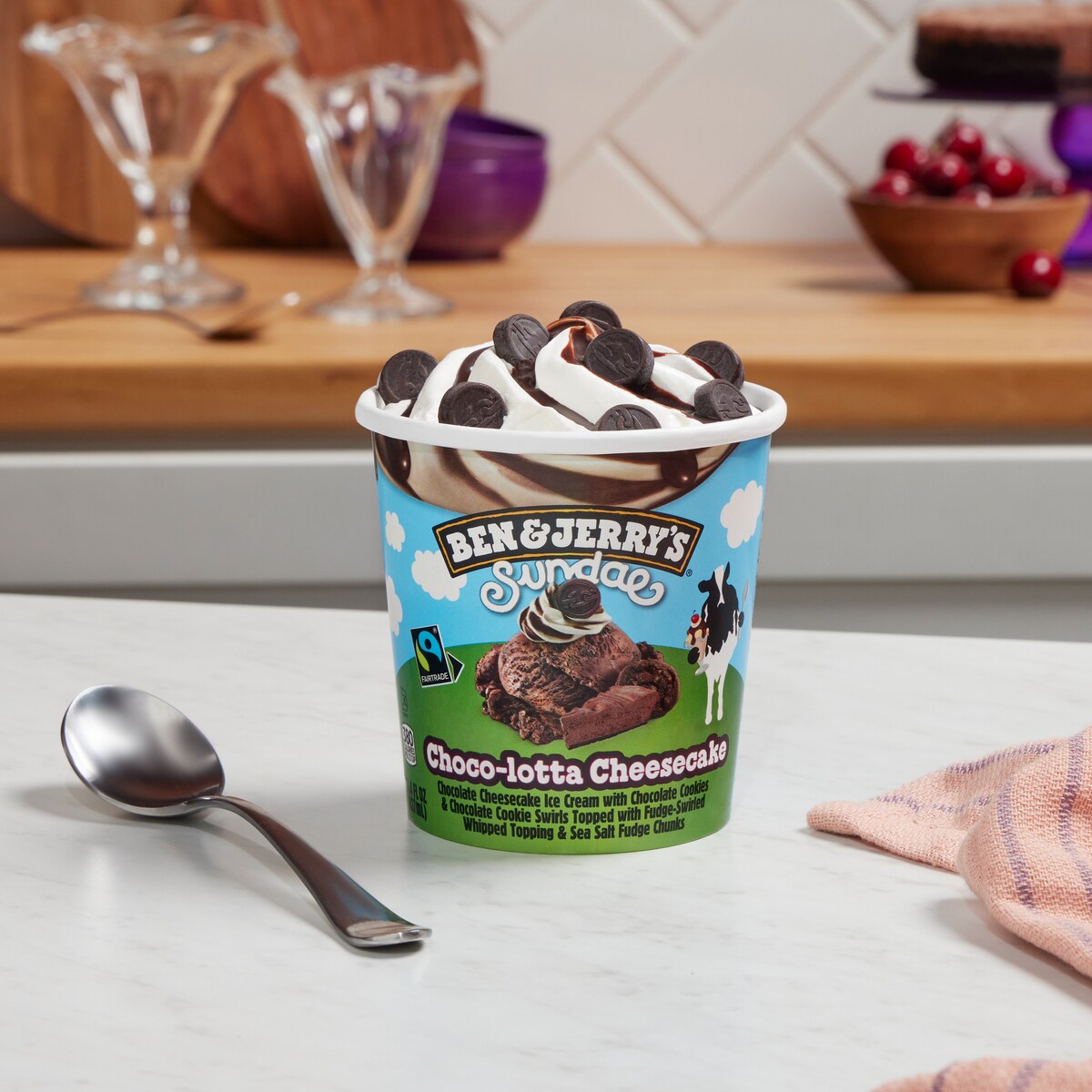 Choco-lotta Cheesecake Sundaes - Pint 3 / 4